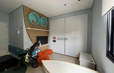 Imagem: O apartamento possui 3 Dormitórios, 5 Banheiros, 2 Vagas na