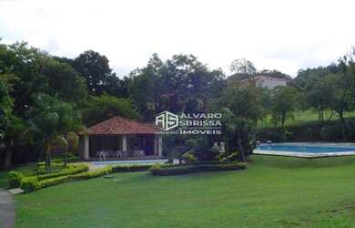 Imagem: O terreno possui 650m² de Área e está localizado em Jardim