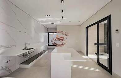 Imagem 8: Sobrado Maravilhoso no Condomínio Jardins Versailles - Uberlândia-MG