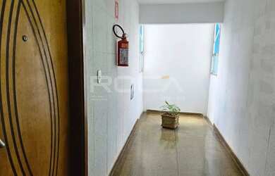 Imagem: O apartamento possui 3 Dormitórios, 2 Banheiros, 1 Vaga na