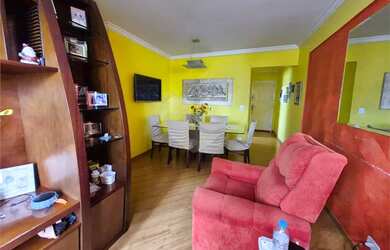 Imagem: O apartamento possui 3 Dormitórios, 2 Banheiros, 1 Vaga na