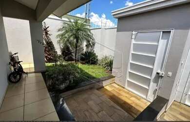 Imagem 15: Casa Residência em Jaú. Churrasqueira, 12m² de Área, 4 Vagas na garageme3...