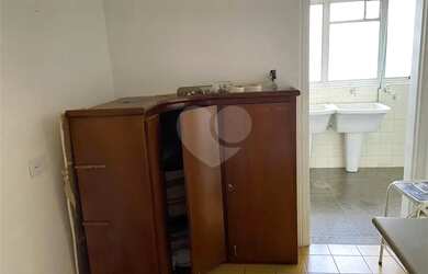 Imagem 12: Apartamento à venda com 3 quartos, sendo 1 suíte, no condomínio Edificio...