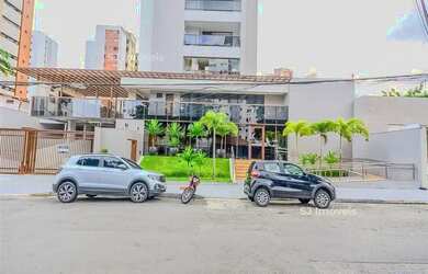 Imagem: O apartamento possui 1 Dormitório, 1 Banheiro, 1 Vaga na garagem