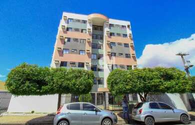 Imagem: O apartamento possui 3 Dormitórios, 1 Banheiro, 1 Vaga na garagem