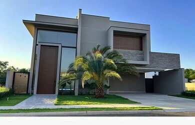 Imagem: A casa em condomínio à venda possui 3 Dormitórios, 5 Banheiros