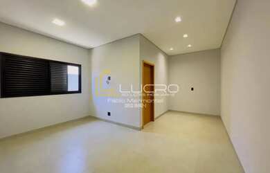 Imagem 16: Casa em Condomínio Fechado para venda com 210 m² e 3 quartos em Centro, Piratininga - SP