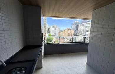 Imagem 5: Apartamento no Canto do Forte com 2 Quartos, Sacada Gourmet e Lazer Completo