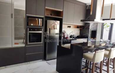 Imagem 2: Casa de Alto Padrão para Venda com 3 Dormitórios no Residencial Maria...