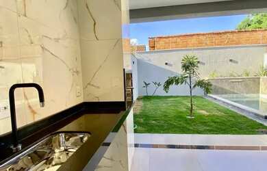 Imagem 5: Sobrado para venda com 217 metros quadrados com 4 quartos