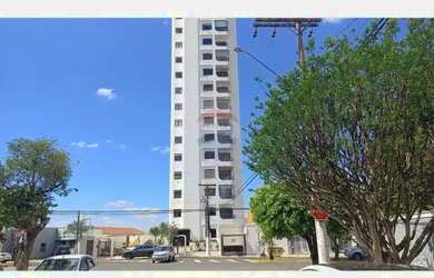 Imagem: O apartamento possui 3 Dormitórios, 4 Banheiros, 2 Vagas na