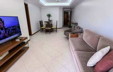 Imagem: O apartamento possui 4 Dormitórios, 2 Banheiros, 2 Vagas na