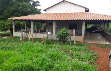 Imagem: A chácara possui 96.800m² de Área Privada e está localizado