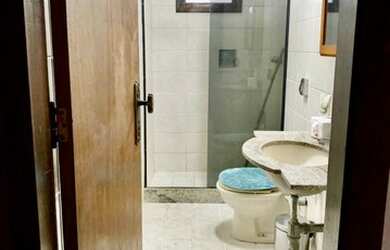 Imagem 14: Casarão antiga. Piscina, Churrasqueira, Varandae658m² de Área