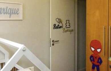 Imagem: A casa possui 3 Dormitórios, 2 Banheiros, 3 Vagas na garagem