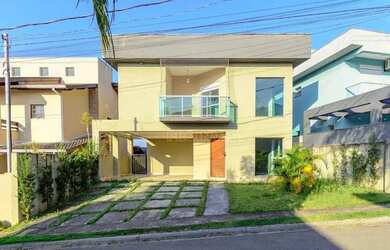 Imagem: A casa em condomínio possui 3 Dormitórios, 3 Banheiros, 4