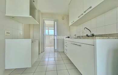 Imagem 15: Cobertura Assobradada c/ 227m² de 3 suítes e 3 vagas