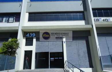 Imagem: O depósito possui 2 Vagas na garagem e 1000m² de Área e está