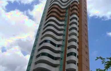 Imagem: O apartamento possui 4 Dormitórios, 5 Banheiros, 5 Vagas na