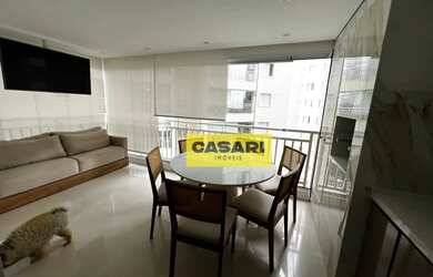 Imagem: O apartamento possui 2 Dormitórios, 2 Banheiros, 2 Vagas na