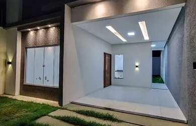 Imagem: A casa possui 3 Dormitórios, 1 Banheiro, 4 Vagas na garagem