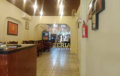 Imagem: O depósito possui 350m² de Área e está localizado em Santa