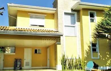 Imagem: A casa em condomínio possui 4 Dormitórios, 5 Banheiros, 4