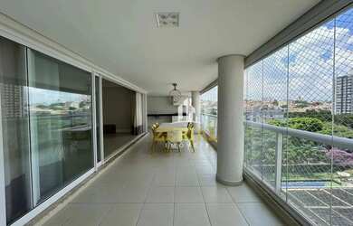 Imagem: O apartamento possui 3 Dormitórios, 5 Banheiros, 4 Vagas na