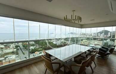 Imagem: O apartamento possui 3 Dormitórios, 2 Banheiros, 2 Vagas na