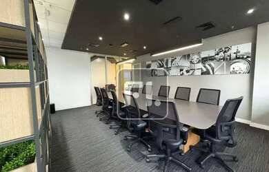 Imagem: O depósito possui 5 Vagas na garagem, 259m² de Área e está