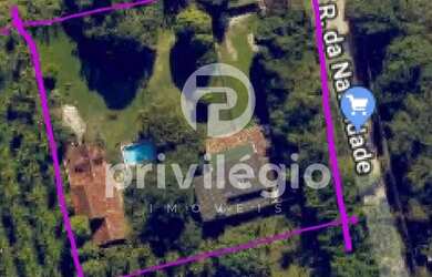 Imagem: O terreno possui 670m² de Área e está localizado em Barra