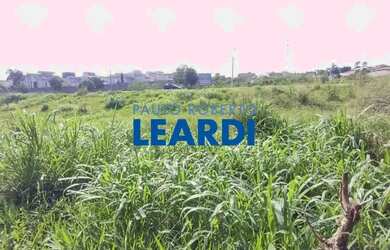 Imagem: O terreno à venda possui 418m² de Área e está localizado