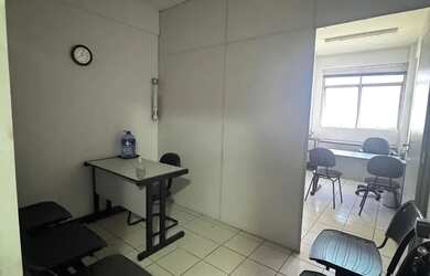 Imagem 2: EXCELENTE SALA COMERCIAL aluguel e venda possui 27 metros quadrados em...