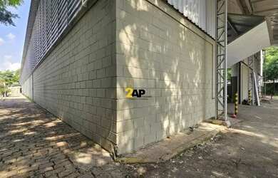 Imagem 7: Locação de Galpão Comercial de 3.900m² com 5 Banheiros no Parque Novo...