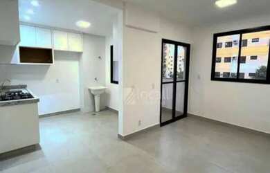 Imagem: O apartamento possui 2 Dormitórios, 1 Banheiro, 1 Vaga na garagem