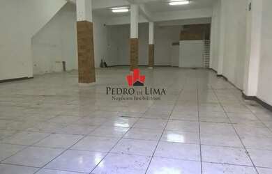 Imagem: O depósito possui 500m² de Área e está localizado em Penha