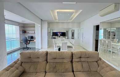 Imagem: O apartamento possui 3 Dormitórios, 4 Banheiros, 2 Vagas na