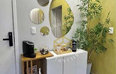 Imagem: O apartamento possui 2 Dormitórios, 2 Banheiros, 1 Vaga na