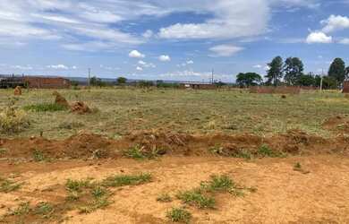 Imagem: O terreno possui 400m² de Área e está localizado em Asa