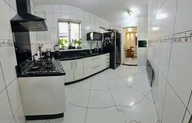 Imagem: O apartamento possui 2 Dormitórios, 1 Banheiro, 55m² de Área