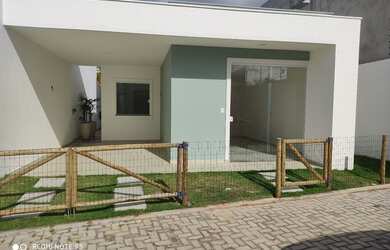 Imagem: A casa em condomínio possui 2 Dormitórios, 2 Banheiros, 1