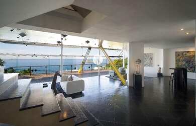 Imagem 7: Personalidade e vista sensacional em condomínio de alto luxo