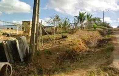 Imagem: O terreno possui 450m² de Área e está localizado em Alberto