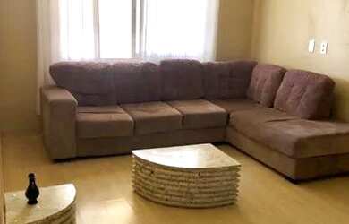 Imagem: A casa possui 4 Dormitórios e 4 Vagas na garagem e está localizado