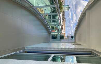 Imagem: O apartamento possui 5 Dormitórios, 5 Banheiros, 184m² de