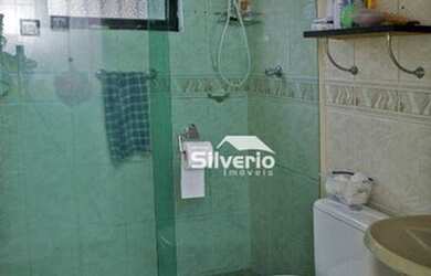 Imagem 8: Lindo sobrado no Bairro jd. Califórnia Caputera em Caraguatatuba