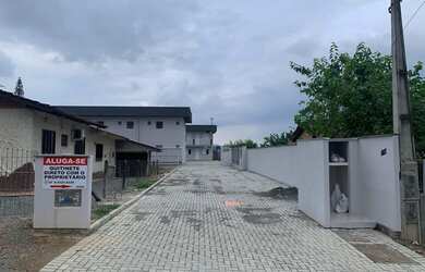 Imagem: A kitnet possui 1 Dormitório, 1 Banheiro, 25m² de Área e