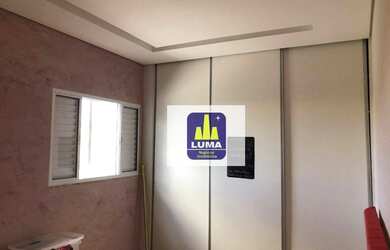 Imagem: A casa possui 4 Dormitórios, 3 Banheiros, 4 Vagas na garagem