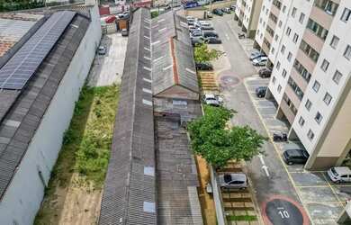 Imagem: O terreno possui 800m² de Área e está localizado em Vila