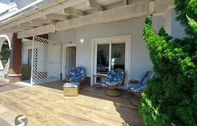 Imagem 3: Casa em Condomínio Fechado com 3 quartos e 150m² privativos